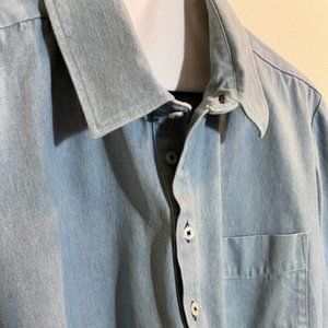 NWT overstock blue denim chambray classic popover style button down shirt